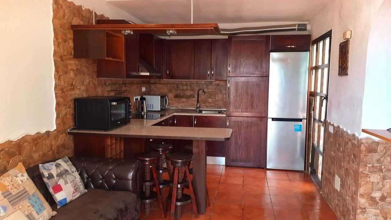Beautiful Coastline Bungalow Near The Ocean 50 M Lejlighed Costa De Antigua Eksteriør billede