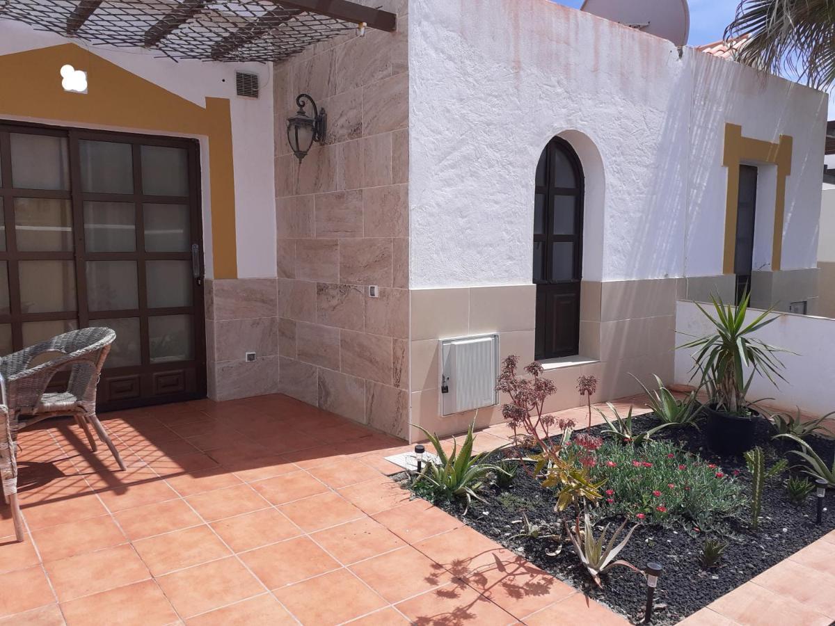 Beautiful Coastline Bungalow Near The Ocean 50 M Lejlighed Costa De Antigua Eksteriør billede